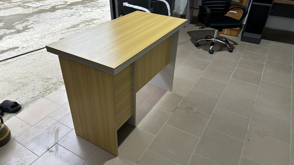 BUREAU AGENT 3 TIROIRES 100*50*75cm